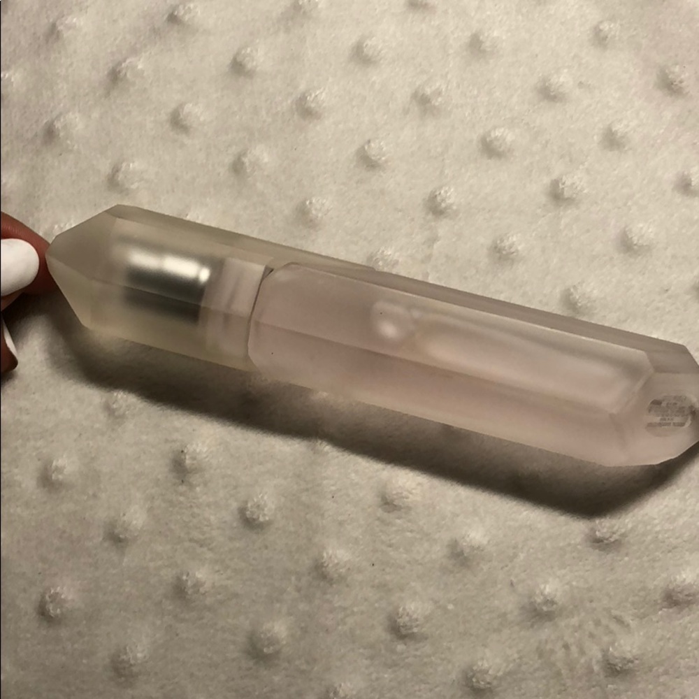KKW crystal gardenia